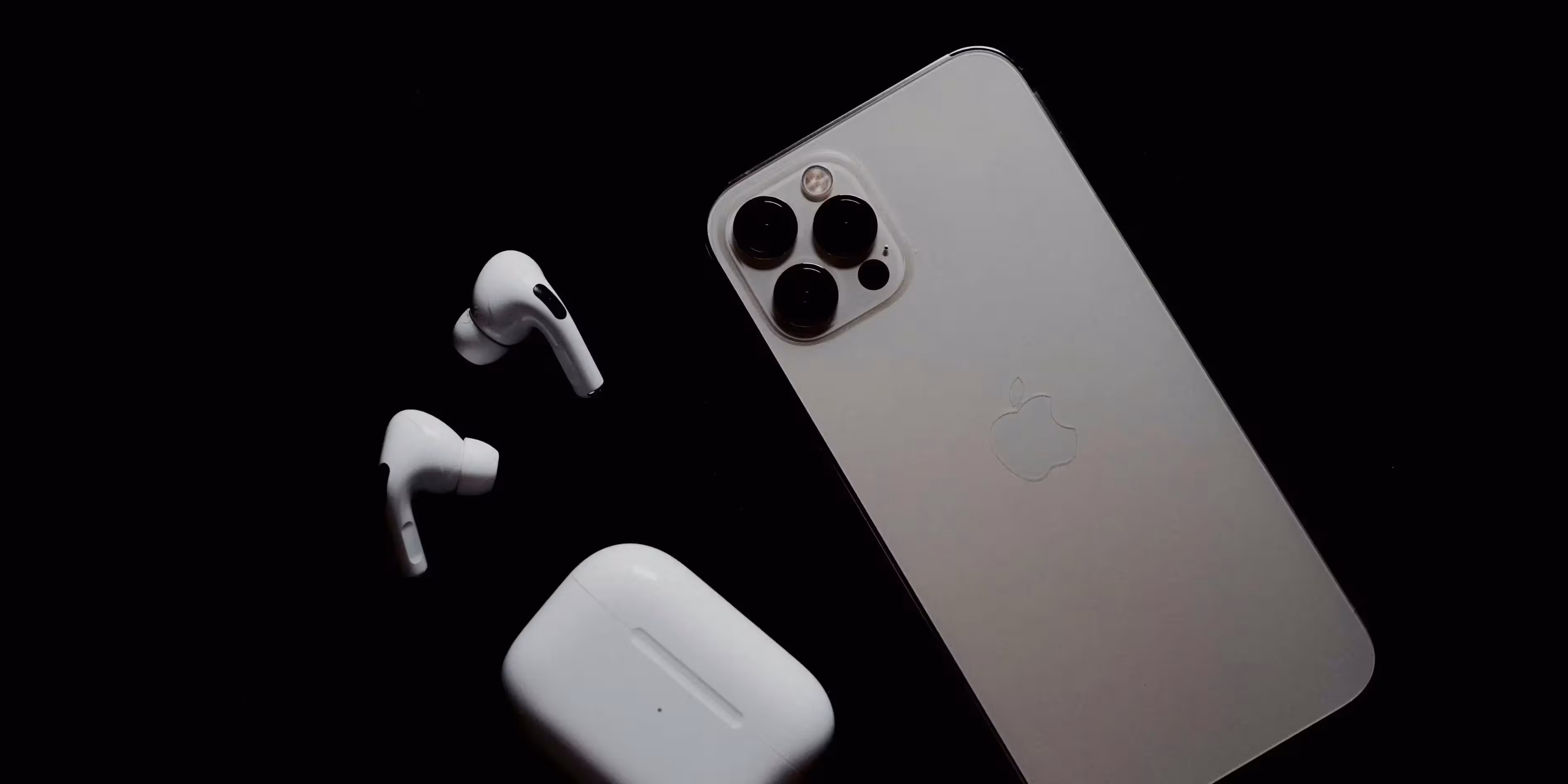 How to Check AirPod Battery?