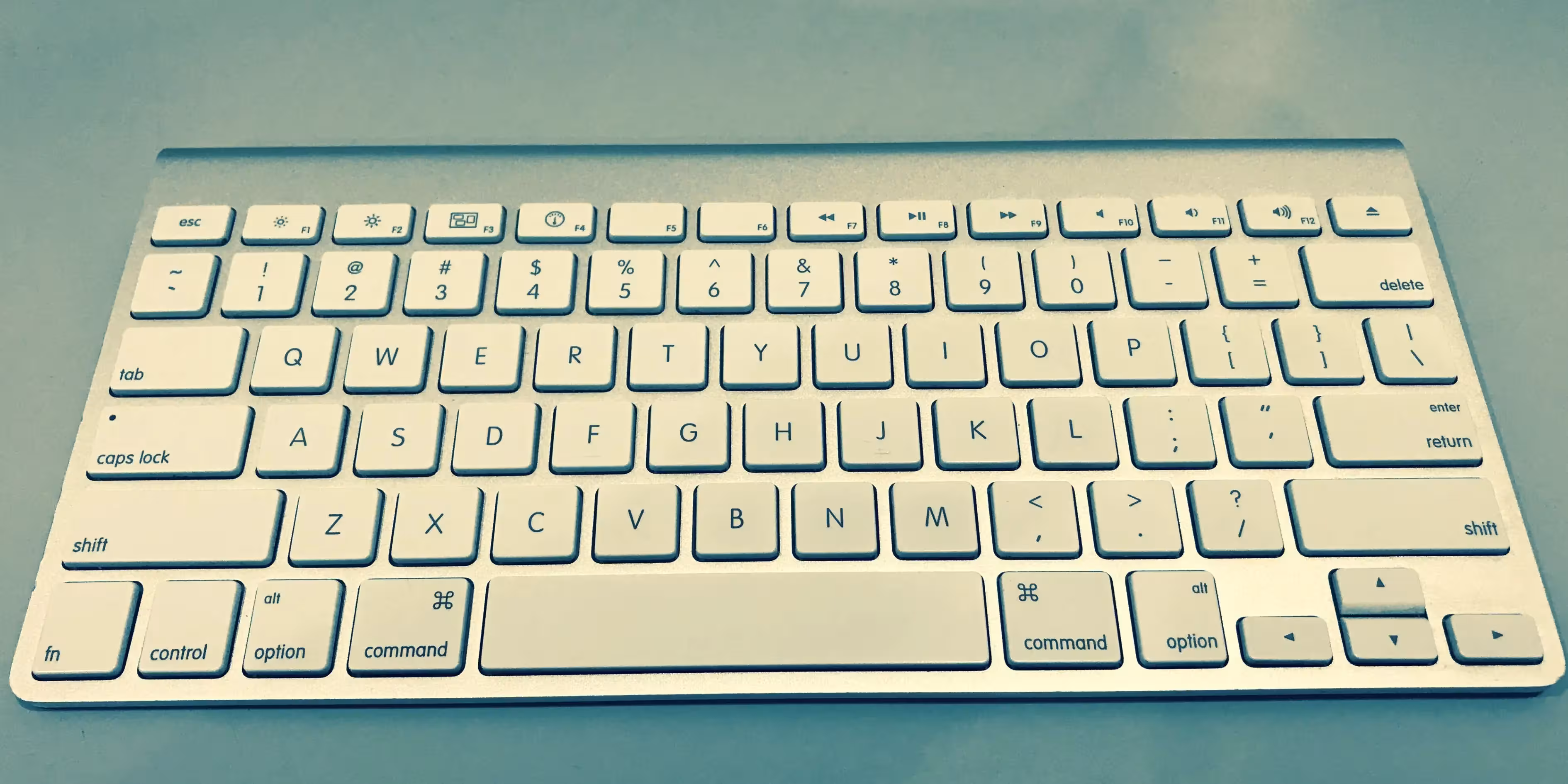 best-keyboards-for-wireless-ipad-android-mac-all-types 